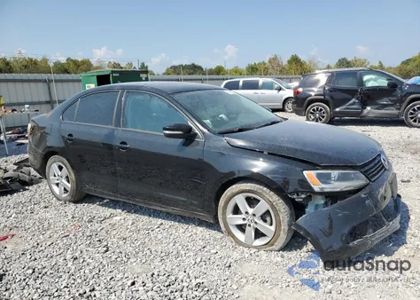 2011 Volkswagen Jetta Tdi from USA, damaged, VIN 3VWLL7AJ8BM108321